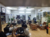 Tuyển 3 nữ thợ phụ SaLon tóc LinhTan, lương cứng từ 6 tr Tuyển 3 nữ thợ phụ SaLon tóc LinhTan, lương cứng từ 6 tr