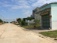 Chính chủ cần bán gấp miếng đất 300m2 giá 600 triệu, SHR, kề chợ, kế Chính chủ cần bán gấp miếng đất 300m2 giá 600 triệu, SHR, kề chợ, kế