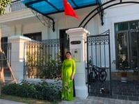 Tôi qua úc nên bán lại căn BT Vinhomes Riverside, đầy đủ nội thất xách Tôi qua úc nên bán lại căn BT Vinhomes Riverside, đầy đủ nội thất xách