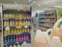 Tuyển gấp 4 nam nữ bán tạp hoá Tuyển gấp 4 nam nữ bán tạp hoá