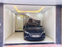 Nhà đẹp cầu giấy ô tô , lô góc 42m, 5 tầng, 4,8 tỷ. Nhà đẹp cầu giấy ô tô , lô góc 42m, 5 tầng, 4,8 tỷ.