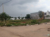 Cần bán lô đất 300m2 kế bệnh viện Hòa Hảo, gần chợ tiện kinh doanh Cần bán lô đất 300m2 kế bệnh viện Hòa Hảo, gần chợ tiện kinh doanh