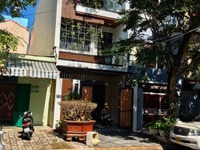 Bán nhà khu Cán Bộ Sân Bay -148 Phạm Phú Tiết; 3 tầng giá 8,3 tỷ Bán nhà khu Cán Bộ Sân Bay -148 Phạm Phú Tiết; 3 tầng giá 8,3 tỷ