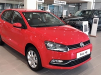 Polo Chỉ còn vài chiếc Polo giá tốt khắp Việt Nam, Xe Đức giá mềm mại. Polo Chỉ còn vài chiếc Polo giá tốt khắp Việt Nam, Xe Đức giá mềm mại.