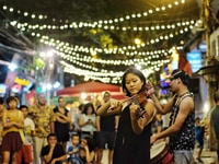 Cho thuê nhà mặt phố Nguyễn Siêu, có vỉa hè, KD các mặt hàng. Cho thuê nhà mặt phố Nguyễn Siêu, có vỉa hè, KD các mặt hàng.