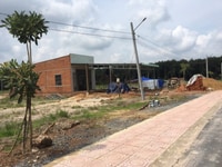 Cấn tiền làm nhà bán gấp 120m2 đất mặt tiền kp2, 280 triệu Cấn tiền làm nhà bán gấp 120m2 đất mặt tiền kp2, 280 triệu