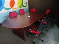 Bàn họp Oval còn đẹp thanh lý giá rẻ Bàn họp Oval còn đẹp thanh lý giá rẻ