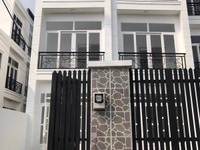 Nhà Đẹp Quận 12, 1 Trệt 2 Lầu Cách Gò Vấp 800m Giá Chỉ 1.9 Tỷ Nhà Đẹp Quận 12, 1 Trệt 2 Lầu Cách Gò Vấp 800m Giá Chỉ 1.9 Tỷ