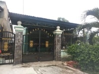 Thua lỗ KD bán trọ 16p + 2kioot ,gần KCN chợ, tiện KD buôn bán Thua lỗ KD bán trọ 16p + 2kioot ,gần KCN chợ, tiện KD buôn bán