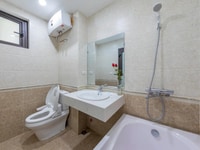 Chính chủ cho thuê căn hộ dịch vụ cao cấp Sunny Apartment 239 Quan Ho Chính chủ cho thuê căn hộ dịch vụ cao cấp Sunny Apartment 239 Quan Ho
