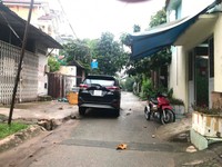 Nhà Bình Lợi: 5x20m, 2PN ,cửa cuốn, xe tải vào tận nhà, giá chỉ 11tr Nhà Bình Lợi: 5x20m, 2PN ,cửa cuốn, xe tải vào tận nhà, giá chỉ 11tr