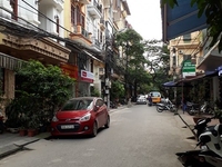 Bán nhà phân lô Nguyễn Chí Thanh – Ô tô tránh nhau –60m x 5T giá 10 tỷ Bán nhà phân lô Nguyễn Chí Thanh – Ô tô tránh nhau –60m x 5T giá 10 tỷ