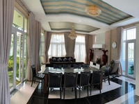 Biệt thự nghỉ dưỡng 430m2 full nội thất tại Đức Trọng, Lâm Đồng. Biệt thự nghỉ dưỡng 430m2 full nội thất tại Đức Trọng, Lâm Đồng.