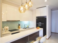 Cần người giúp việc nhà , không vướng bận gia đình làm ở lại Cần người giúp việc nhà , không vướng bận gia đình làm ở lại