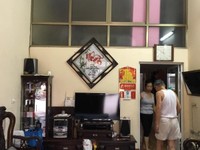 Bán đất tặng nhà 2 tầng cũ mặt đường Miếu Hai Xã. 76m2. 4,5 tỷ Bán đất tặng nhà 2 tầng cũ mặt đường Miếu Hai Xã. 76m2. 4,5 tỷ