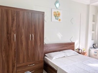 Cần người giúp việc nhà , không vướng bận gia đình làm ở lại Cần người giúp việc nhà , không vướng bận gia đình làm ở lại