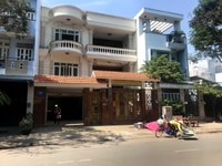 Biệt thự tầng hầm, 1 trệt 2 lầu mặt tiền đường 16m (Có hình ảnh) Biệt thự tầng hầm, 1 trệt 2 lầu mặt tiền đường 16m (Có hình ảnh)