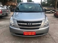 Bán xe Hyundai Starex,9 chỗ,máy dầu,số sàn. Xe được nhập khẩu nguyên c Bán xe Hyundai Starex,9 chỗ,máy dầu,số sàn. Xe được nhập khẩu nguyên c