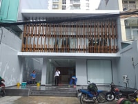 Cần cho thuê nhà MT đường Trần Hưng Đạo, Q1. DT 6x20m, giá thuê 250tr Cần cho thuê nhà MT đường Trần Hưng Đạo, Q1. DT 6x20m, giá thuê 250tr