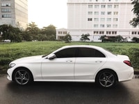 Đổi xe nên cần bán lại con C300 AMG đăng kí 12/2016. Xe nhà chính chủ Đổi xe nên cần bán lại con C300 AMG đăng kí 12/2016. Xe nhà chính chủ