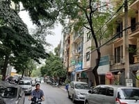 Bán toàn văn phòng Duy Tân.DT : 130m2 , Mt : 4,3m Giá 28,5 tỷ tl Bán toàn văn phòng Duy Tân.DT : 130m2 , Mt : 4,3m Giá 28,5 tỷ tl