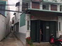 Tôi chính chủ cần bán gấp nhà mặt tiền hẽm sổ hồng riêng Tôi chính chủ cần bán gấp nhà mặt tiền hẽm sổ hồng riêng