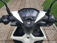 Bán xe Vario 150cc Smartkey 2019 màu trắng ít chạy Bán xe Vario 150cc Smartkey 2019 màu trắng ít chạy