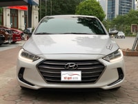 Bán xe Hyundai Elantra 1.6AT 2017 màu Trắng Bán xe Hyundai Elantra 1.6AT 2017 màu Trắng