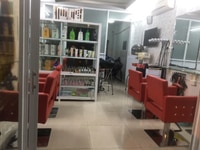 Cần sang tiêm tóc nữ Q6 khu đông dân cư Cần sang tiêm tóc nữ Q6 khu đông dân cư