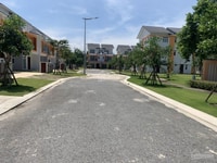 Cần Sang Lại Căn Biệt Thự Đối Diện Đại Học Quốc Tế Việt Đức,Bình Dương Cần Sang Lại Căn Biệt Thự Đối Diện Đại Học Quốc Tế Việt Đức,Bình Dương