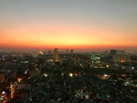 Nhà thuê hot nhất thị trường! MT Lê Thánh Tôn quận 1, 4x18m Nhà thuê hot nhất thị trường! MT Lê Thánh Tôn quận 1, 4x18m