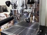 Máy pha cà phê Espresso WELHOME 310 WPM giá rẻ phù hợp quán cafe take Máy pha cà phê Espresso WELHOME 310 WPM giá rẻ phù hợp quán cafe take