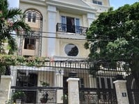 VĂN PHÒNG Sang trọng trong Biệt Thự, ĐƯỢC Ở LẠI, GIẢM NGAY 30% VĂN PHÒNG Sang trọng trong Biệt Thự, ĐƯỢC Ở LẠI, GIẢM NGAY 30%