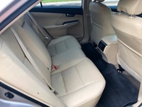 Cần bán Toyota Camry model 2018 vàng hoàng kim rất mới. Cần bán Toyota Camry model 2018 vàng hoàng kim rất mới.