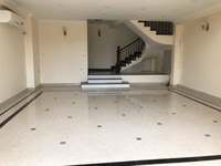 Cho Thuê nhà mặt ngõ Lạc Long Quân rộng 2 tô tránh nhau 40 Tr Cho Thuê nhà mặt ngõ Lạc Long Quân rộng 2 tô tránh nhau 40 Tr
