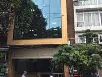 Cho thuê nhà phố Đội Nhân, Ba Đình.190m x 5T ngõ ô tô tránh Cho thuê nhà phố Đội Nhân, Ba Đình.190m x 5T ngõ ô tô tránh