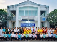 Tổng công ty Việt Á Co. thông báo tuyển dụng thời vụ và chính thức Tổng công ty Việt Á Co. thông báo tuyển dụng thời vụ và chính thức