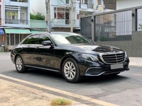 Bán Mercedes E200 màu đen 2018 đk 2019 tự động zin như mới. Bán Mercedes E200 màu đen 2018 đk 2019 tự động zin như mới.