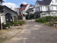 Cần bán nhà biệt thự hẻm xe hơi Vạn Hạnh, phường 8 Đà Lạt Cần bán nhà biệt thự hẻm xe hơi Vạn Hạnh, phường 8 Đà Lạt