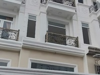 Nhà phố liền kề DT 4x17 nhà bao đẹp và sang trọng Nhà phố liền kề DT 4x17 nhà bao đẹp và sang trọng