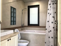 Cho thuê căn hộ dịch vụ tầng 5 dt 90m view đẹp cầu nhật tân Cho thuê căn hộ dịch vụ tầng 5 dt 90m view đẹp cầu nhật tân