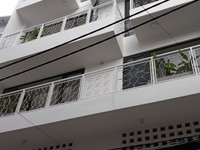 Cần cho thuê gấp nhà HXT 391 Trần Hưng Đạo , Q1 Cần cho thuê gấp nhà HXT 391 Trần Hưng Đạo , Q1