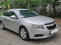 Bán xe Chevrolet Cruze 2011 màu Bạc số sàn xe đi kỹ Bán xe Chevrolet Cruze 2011 màu Bạc số sàn xe đi kỹ