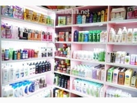 Shop Mỹ Phẩm Cần Gấp nhân viên bán hàng Shop Mỹ Phẩm Cần Gấp nhân viên bán hàng