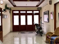 Nhà đẹp 5 tầng, 40 m2. 5.3tỷ. Mặt ngõ kinh doanh. Ôtô, đường Hoàng Mai Nhà đẹp 5 tầng, 40 m2. 5.3tỷ. Mặt ngõ kinh doanh. Ôtô, đường Hoàng Mai