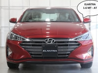 Xe Hyundai Elantra số sàn trả trước 180 triệu lấy xe ngay Xe Hyundai Elantra số sàn trả trước 180 triệu lấy xe ngay