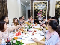 Bán khách sạn 3 sao phố Trần Quốc Hoàn.. DT: 100m2*9 tầng. 28 tỷ. Bán khách sạn 3 sao phố Trần Quốc Hoàn.. DT: 100m2*9 tầng. 28 tỷ.