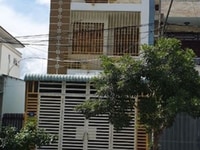 Bán nhà 1 trệt 2 lầu ngay cổng bệnh viện đa khoa mỹ phước 2 Bán nhà 1 trệt 2 lầu ngay cổng bệnh viện đa khoa mỹ phước 2
