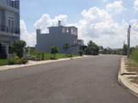 Bán gấp 175m2 đất Bình Chánh mặt tiền 20m giá 3ty570tr, SHR Bán gấp 175m2 đất Bình Chánh mặt tiền 20m giá 3ty570tr, SHR