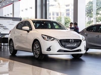 Mazda 2 Luxury nhập Thái giá tốt TP.HCM Mazda 2 Luxury nhập Thái giá tốt TP.HCM